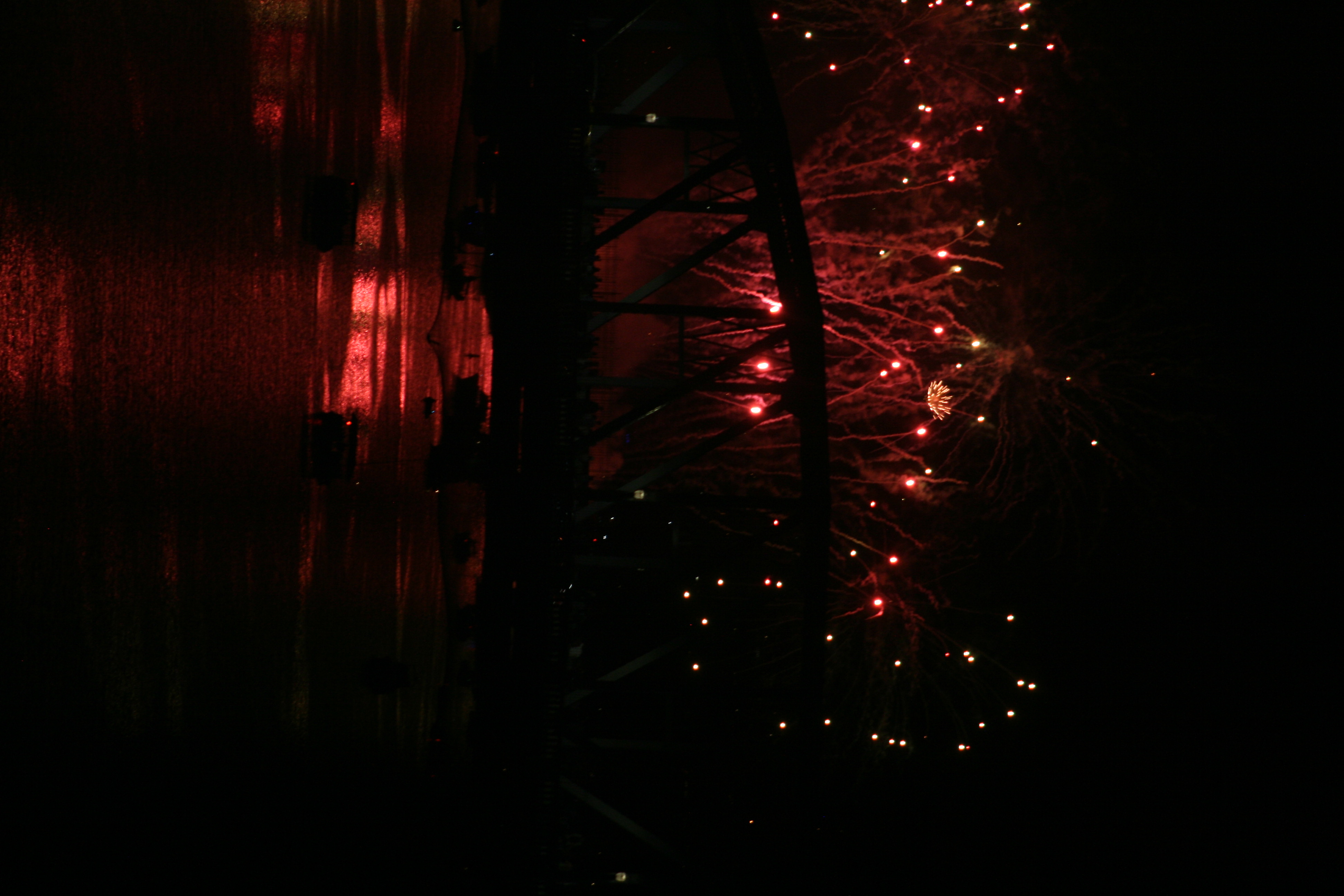 18_0370 VancouverFireworksCopyrightShelaghDonnelly Exceptional EA